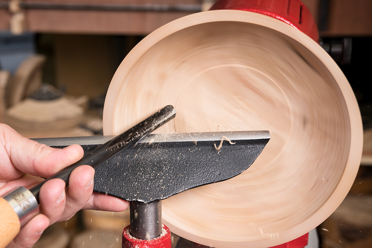 what wood turning tools should a beginner use?